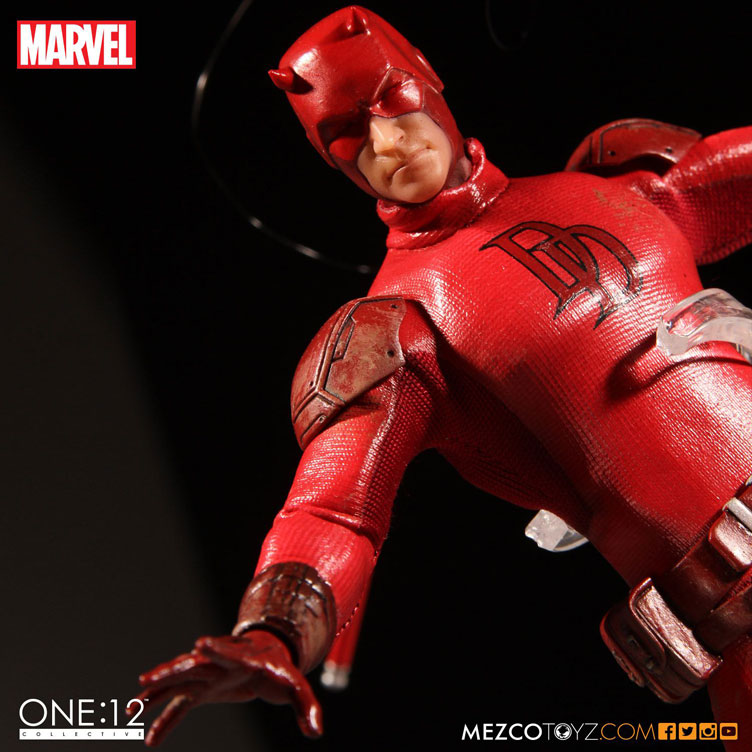 daredevil-one-twelve-collective-action-figure-mezco-3