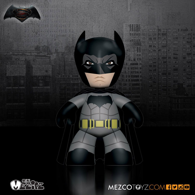 batman-vs-superman-mez-itz-vinyl-batman-figure