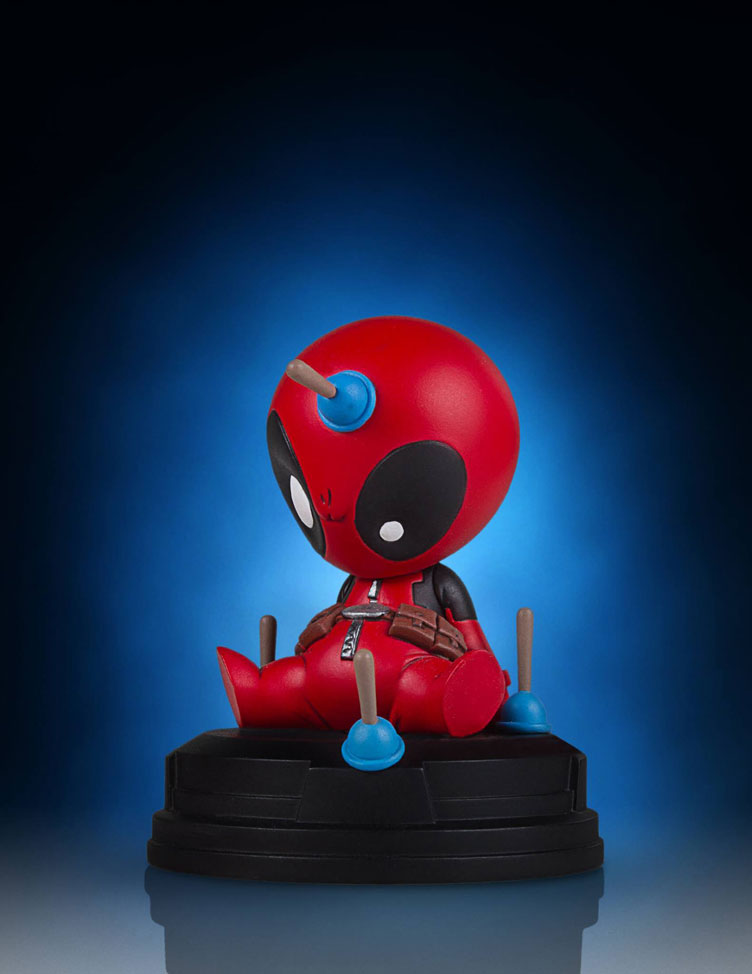 deadpool-animated-statue-by-gentle-giant-2