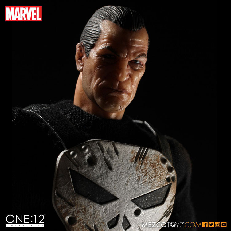 punisher-one-twelve-collectible-action-figure-mezco-toyz-2