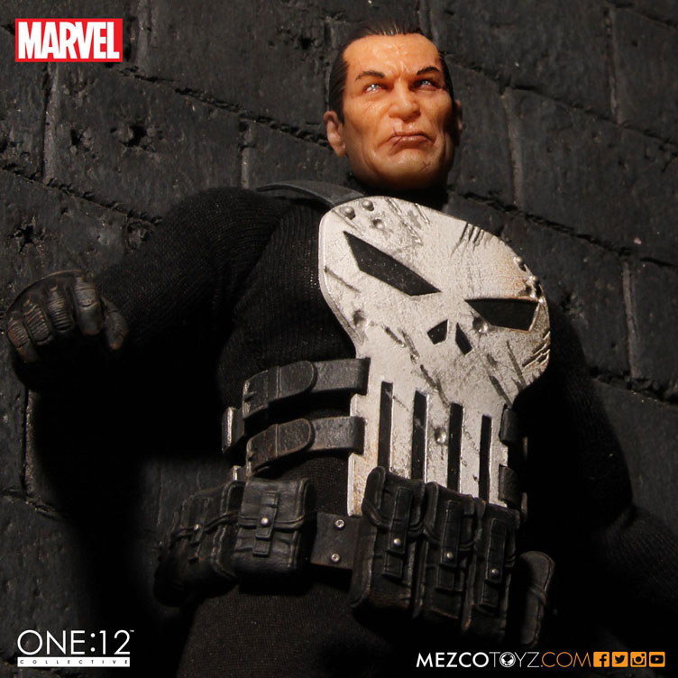 punisher-one-twelve-collectible-action-figure-mezco-toyz-4