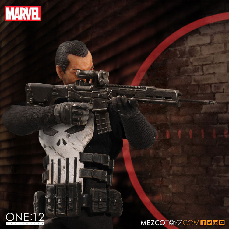 punisher-one-twelve-collectible-action-figure-mezco-toyz-5