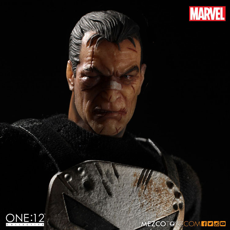 punisher-one-twelve-collectible-action-figure-mezco-toyz-7