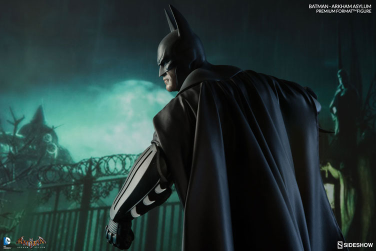 batman-arkham-asylum-premium-figure-sideshow-2