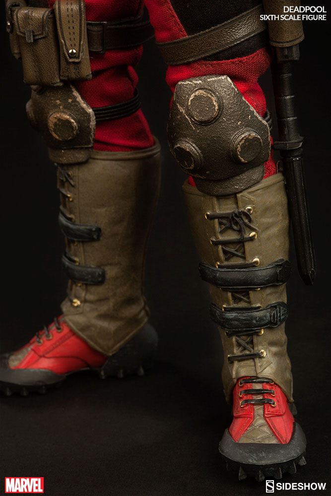 deadpool-sideshow-sixth-scale-figure-7