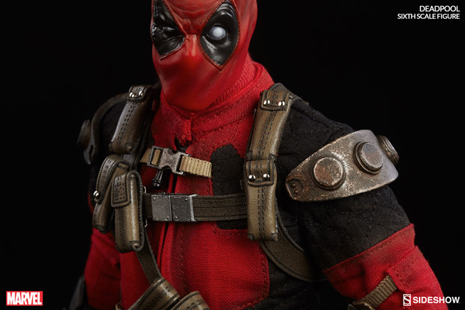 deadpool-sideshow-sixth-scale-figure-9