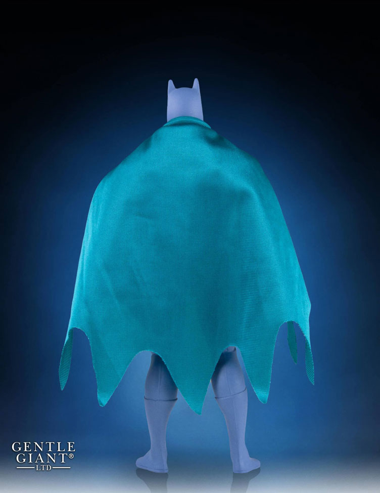 gentle-giant-batman-prototype-jumbo-figure-sdcc-2016-exclusive-2