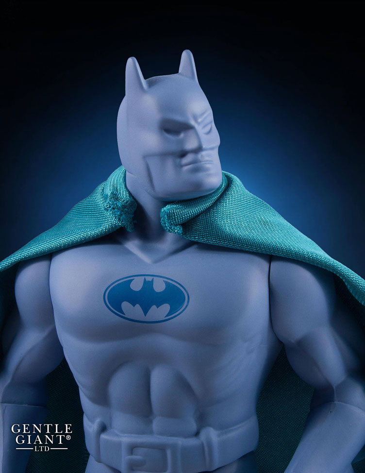 gentle-giant-batman-prototype-jumbo-figure-sdcc-2016-exclusive-3