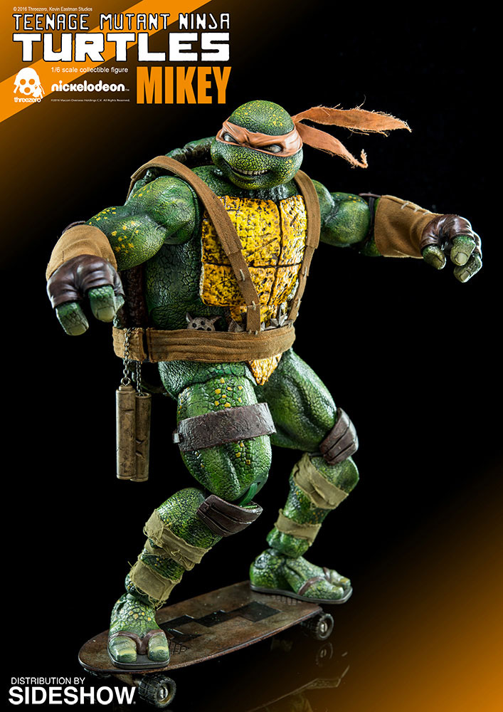 tmnt-mikey-kevin-eastman-threezero-sixth-scale-figure-5