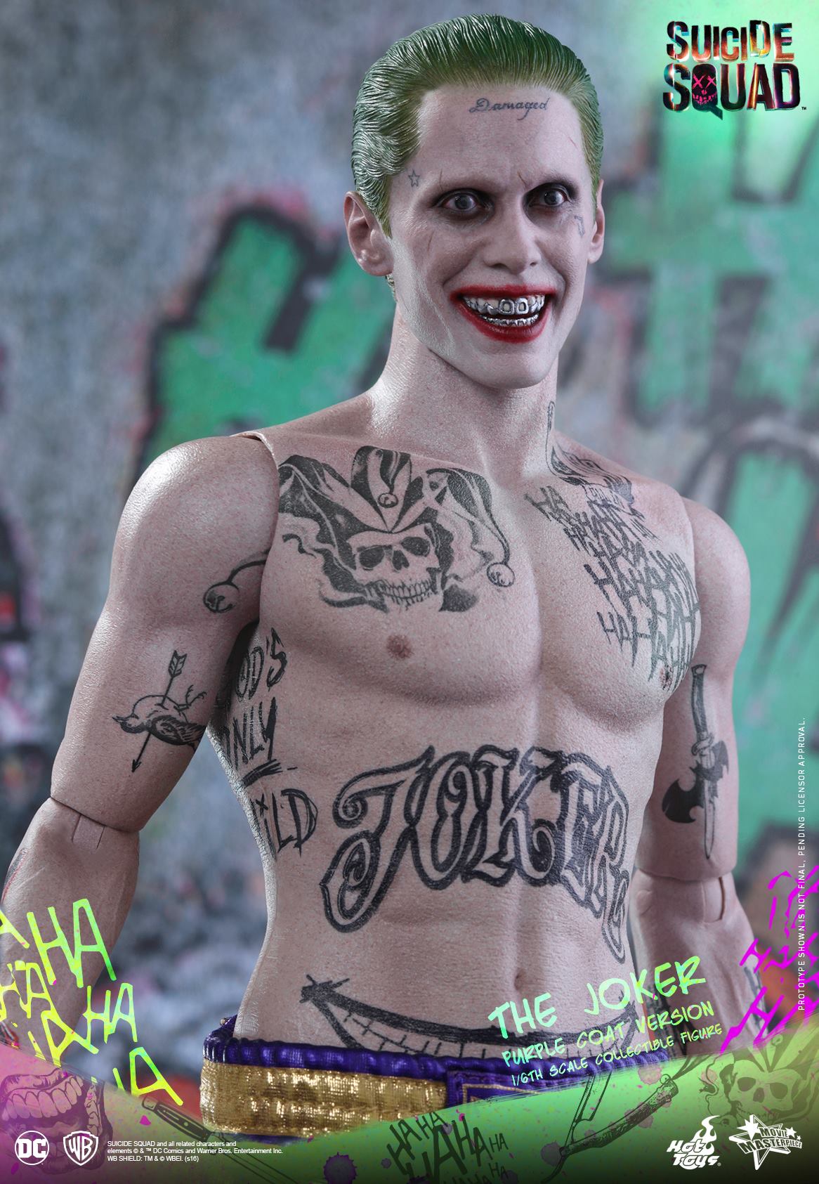 Hot-Toys-Suicide-Squad-Joker-Purple-Coat-15