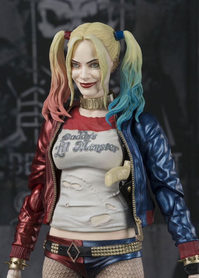 Suicide-Squad-Harley-Quinn-SH-Figuarts-Action-Figure-9