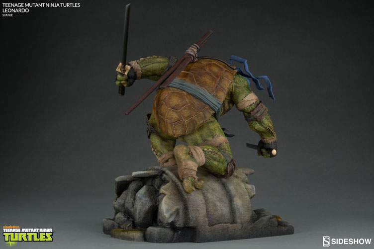 tmnt-leonardo-sideshow-collectibles-statue-12