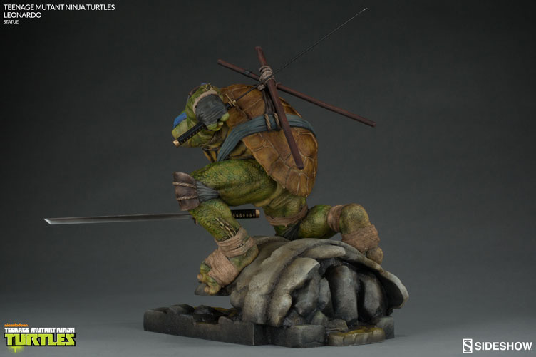 tmnt-leonardo-sideshow-collectibles-statue-13