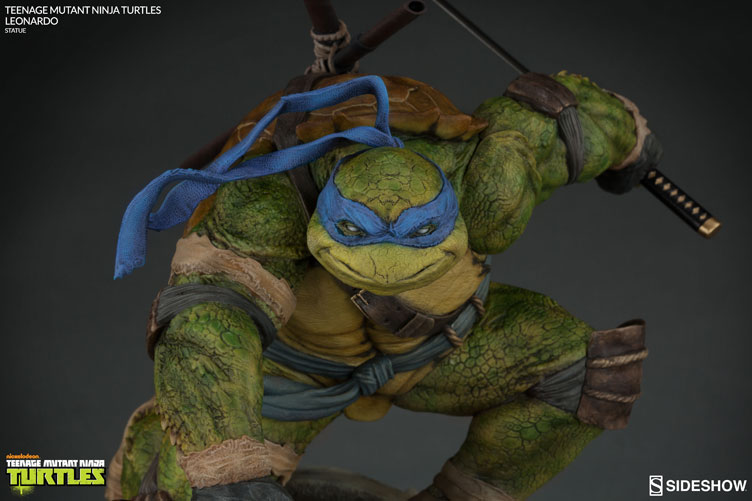 tmnt-leonardo-sideshow-collectibles-statue-4