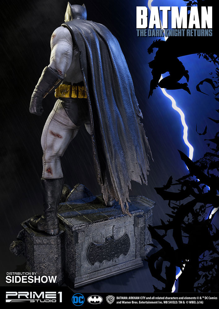 batman-the-dark-knight-returns-statue-prime-1-studio-12