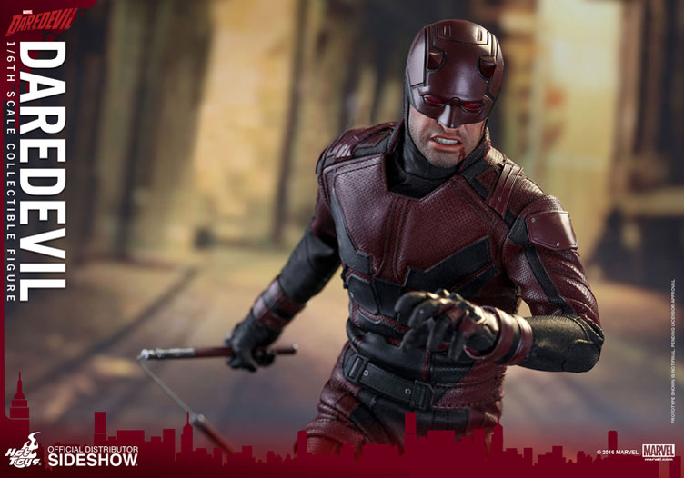 hot-toys-daredevil-netflix-sixth-scale-figure-5