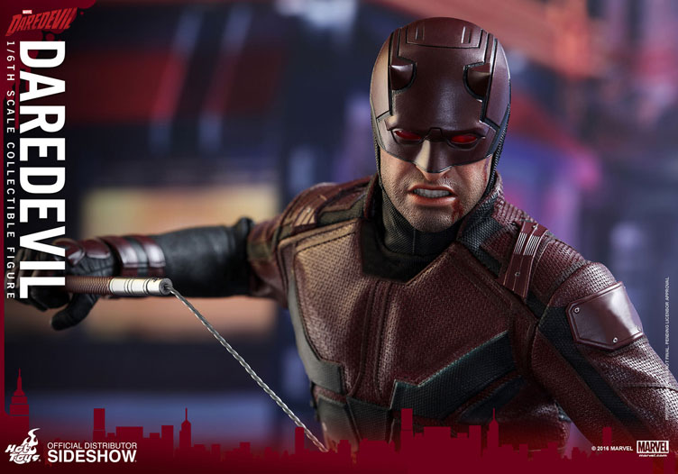 hot-toys-daredevil-netflix-sixth-scale-figure-6