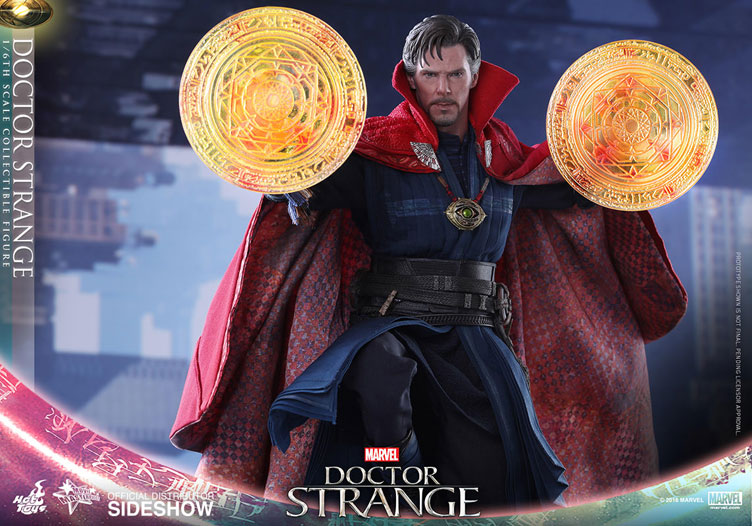 Doctor Strange Sixth Scale Figure by Hot Toys