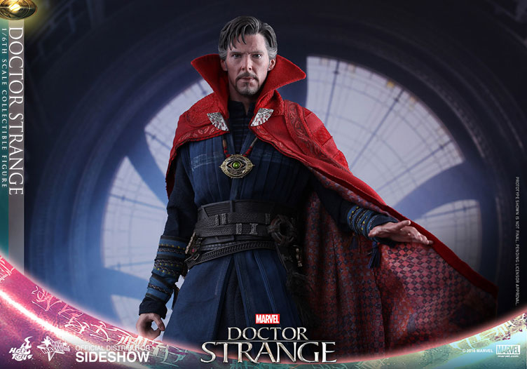 hot-toys-doctor-strange-sixth-scale-figure-3