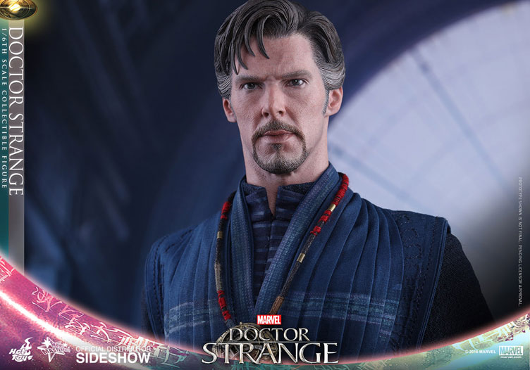 hot-toys-doctor-strange-sixth-scale-figure-7