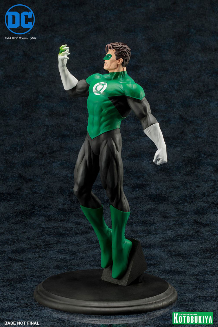 kotobukiya-green-lantern-statue-2