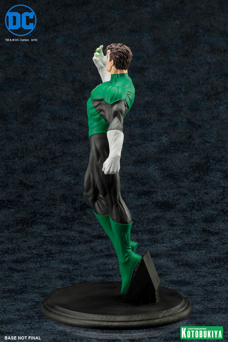 kotobukiya-green-lantern-statue-3