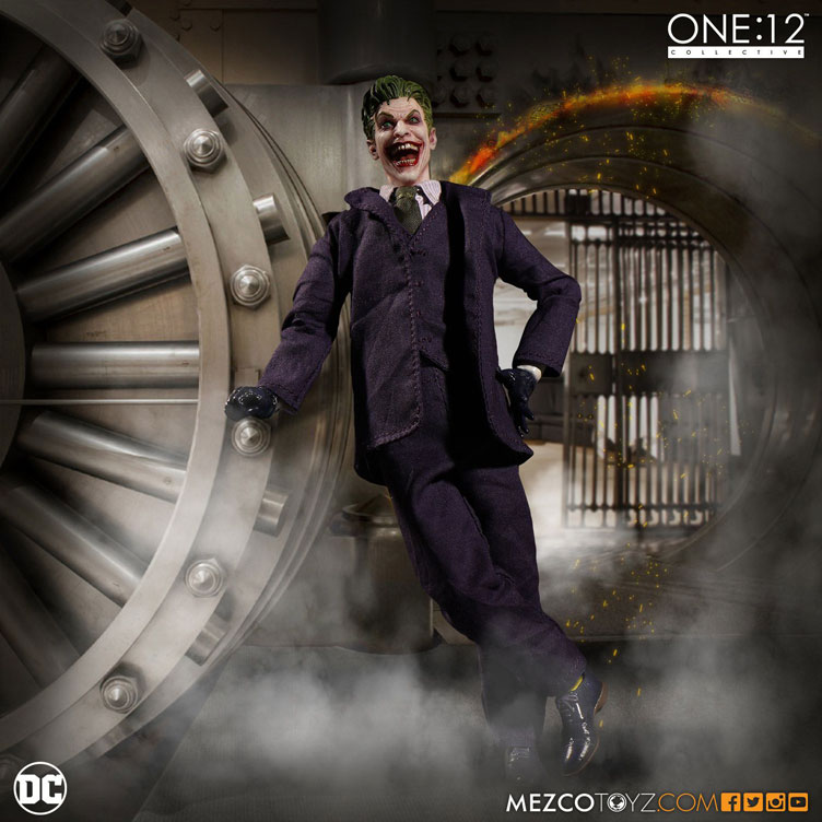 the-joker-one-12-collective-action-figure-mezco-toyz-5