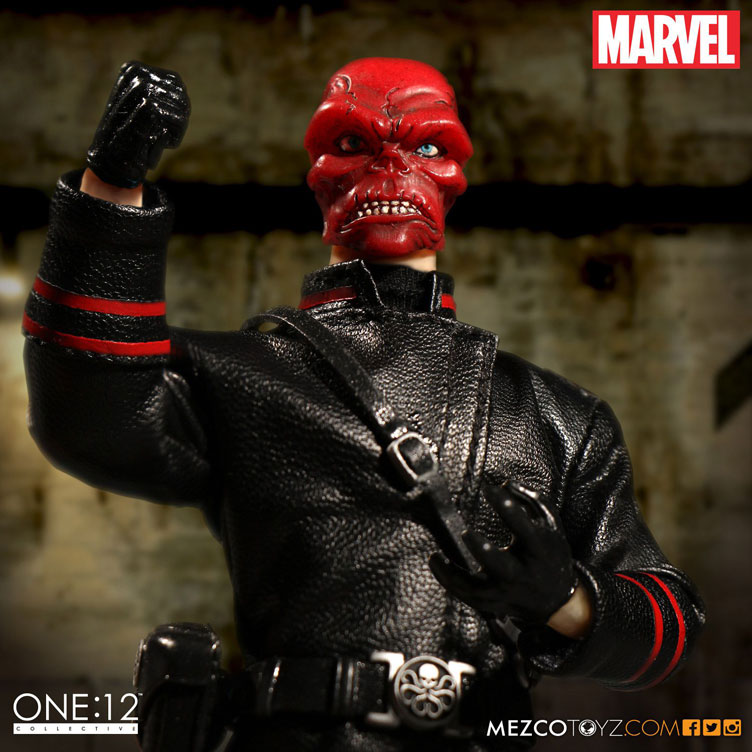 red-skull-mezco-one-12-figure-2