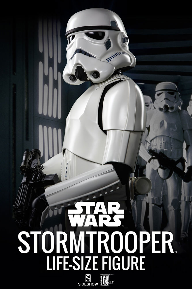 sideshow-life-size-stormtrooper-1