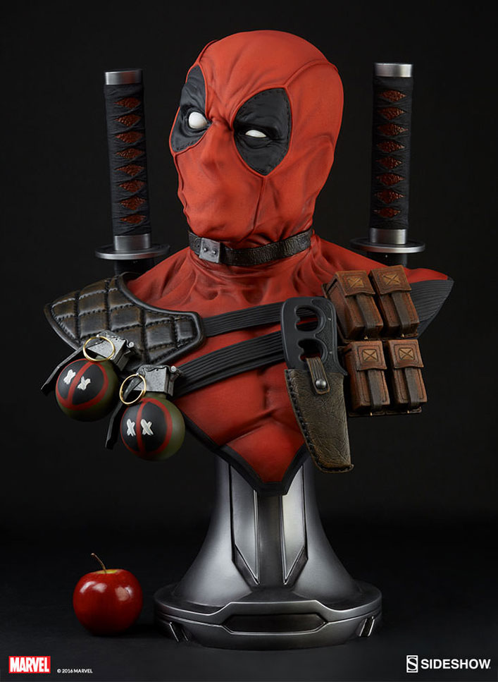 deadpool-lifesize-bust-sideshow-8