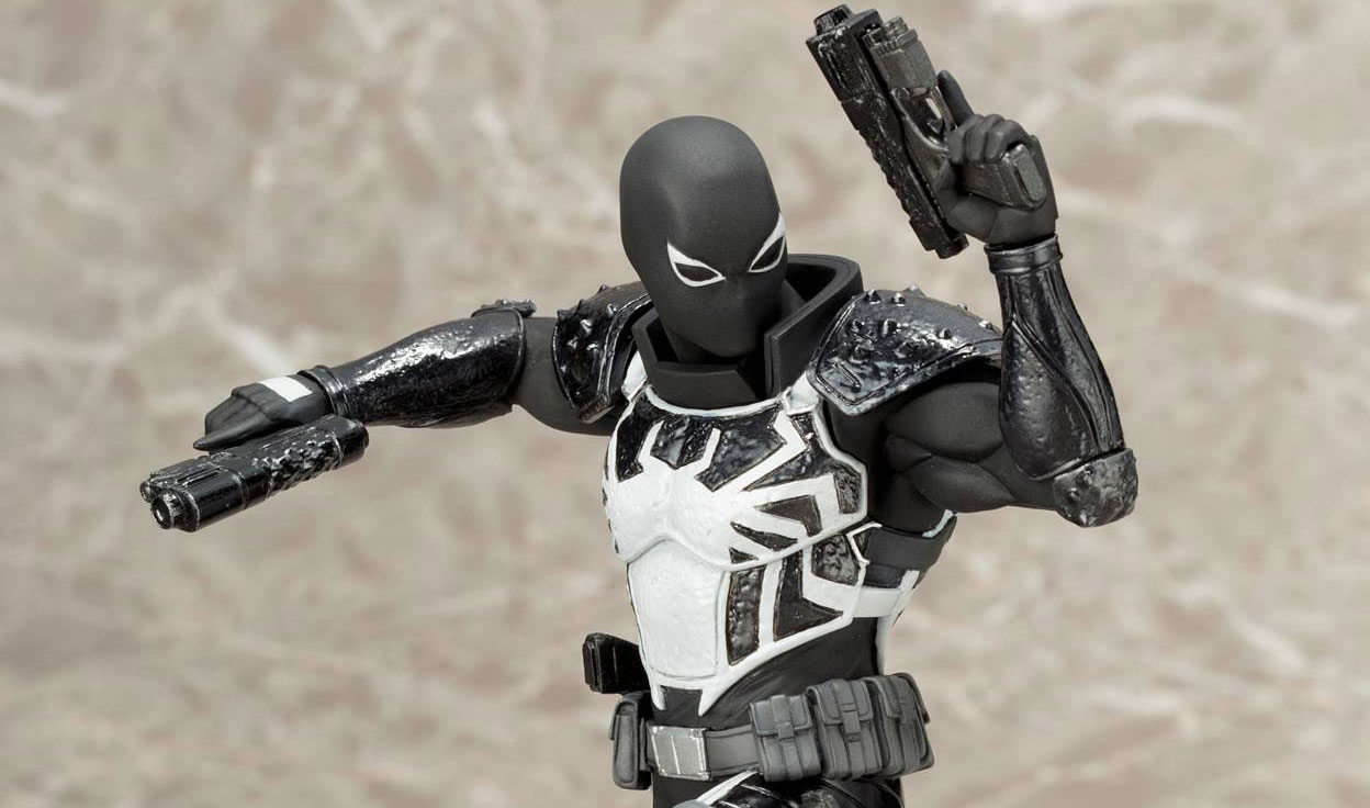 kotobukiya-agent-venom-statue.