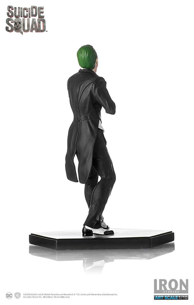 suicide-squad-the-joker-statue-iron-studios-7