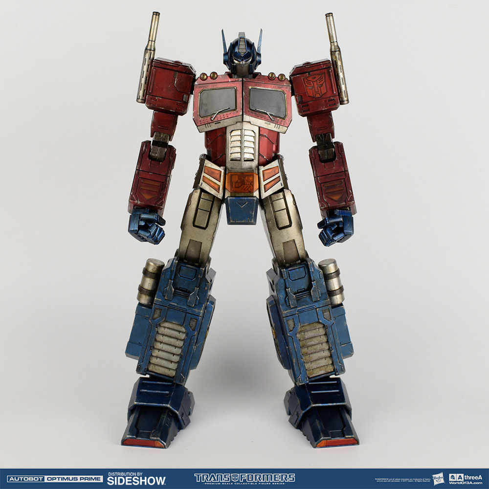 transformers-optimus-prime-classic-figure-3a-toys-9