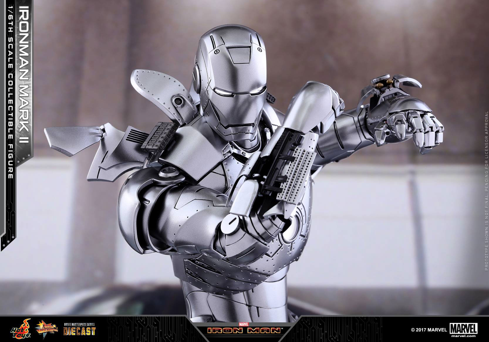 iron-man-mark-2-diecast-silver-hot-toys-figure-2