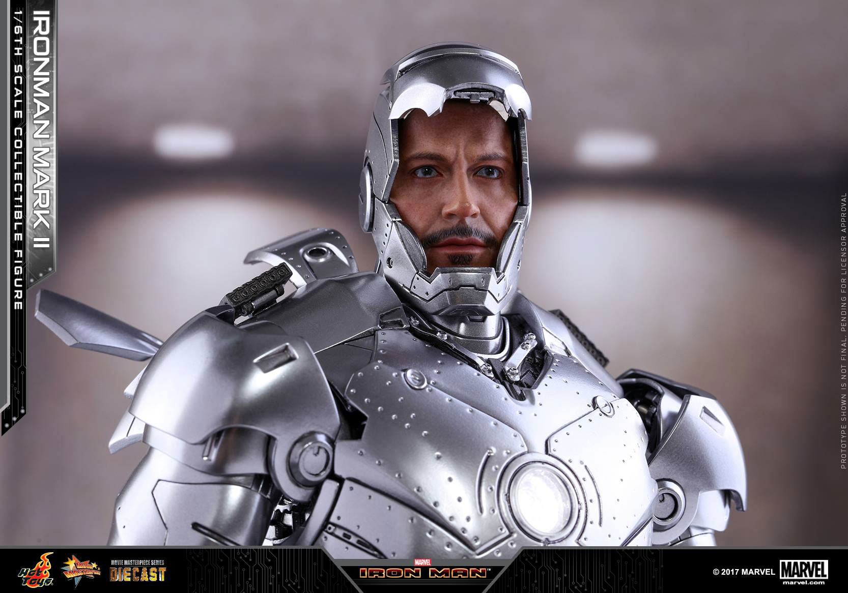 iron-man-mark-2-diecast-silver-hot-toys-figure-3