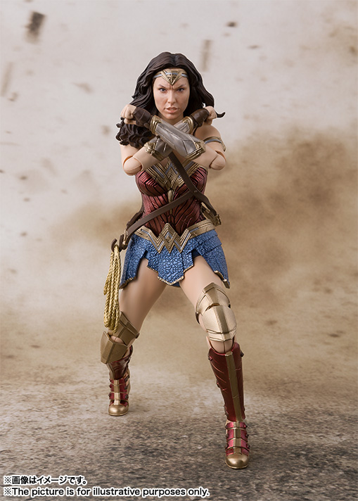 SH-Figuarts-JL-Wonder-Woman-002