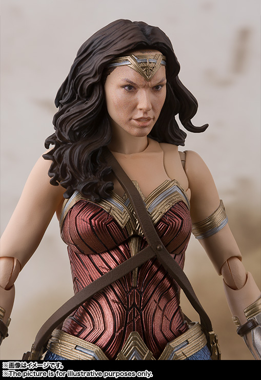 SH-Figuarts-JL-Wonder-Woman-005