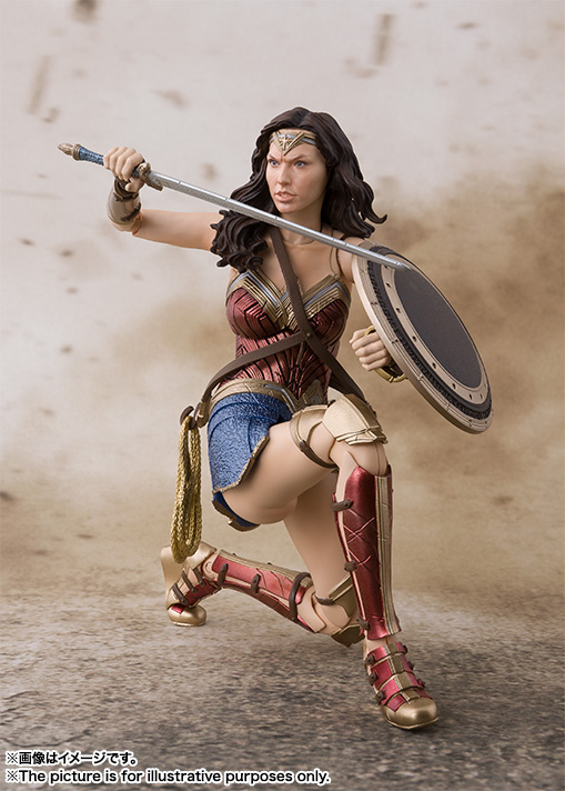 SH-Figuarts-JL-Wonder-Woman-008