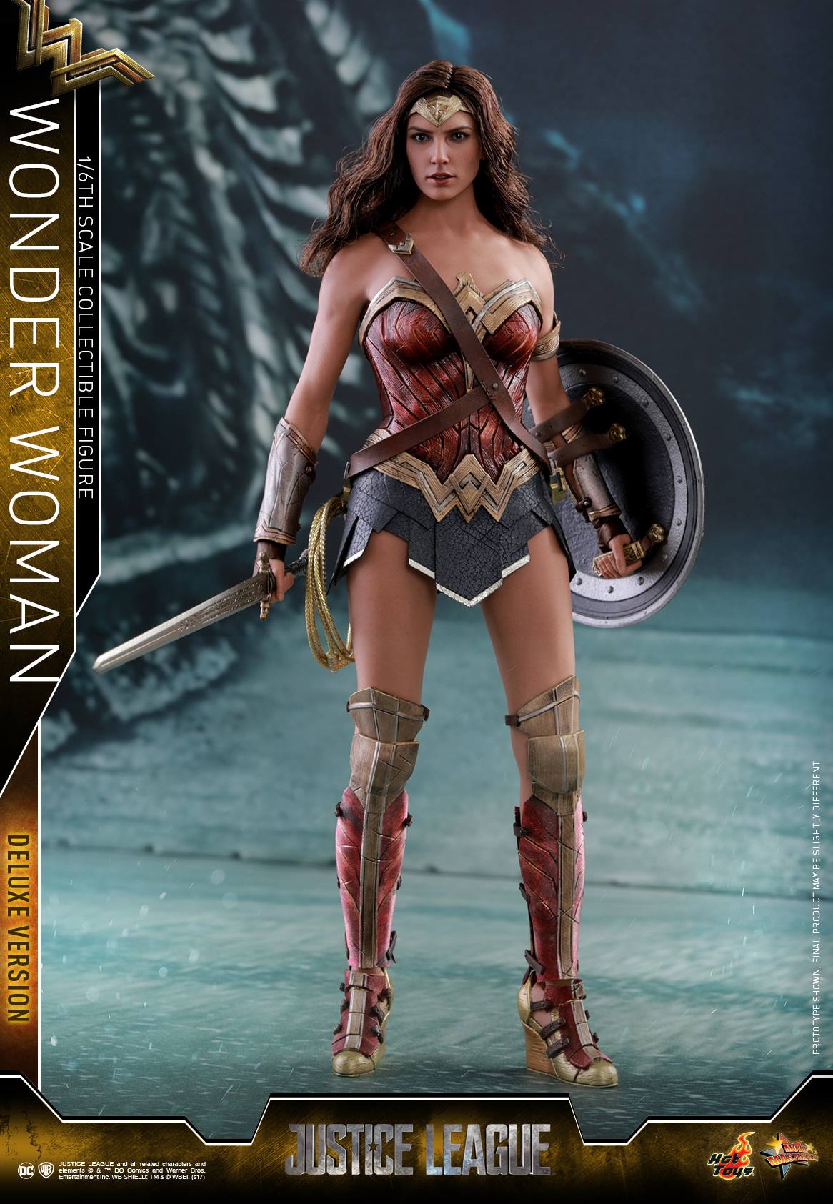 Hot-Toys-JL-Wonder-Woman-Deluxe-005