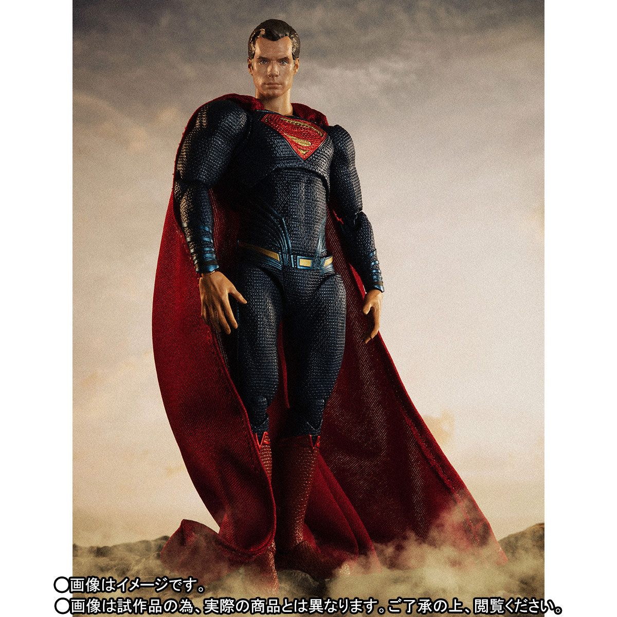 SH-Figuarts-JL-Superman-003