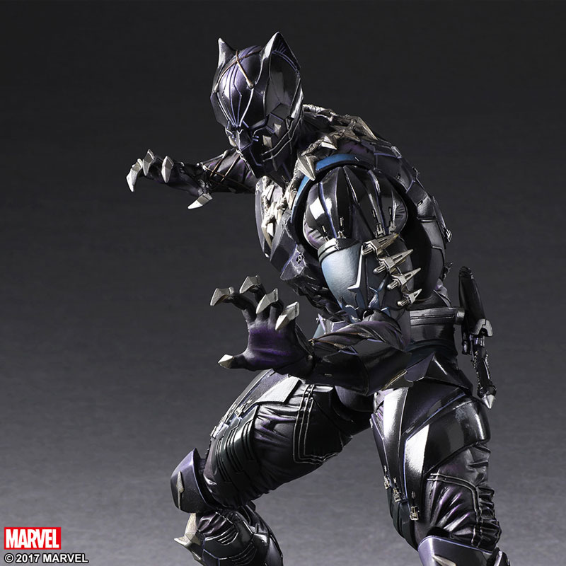 Black-Panther-play-arts-kai-action-figure-6