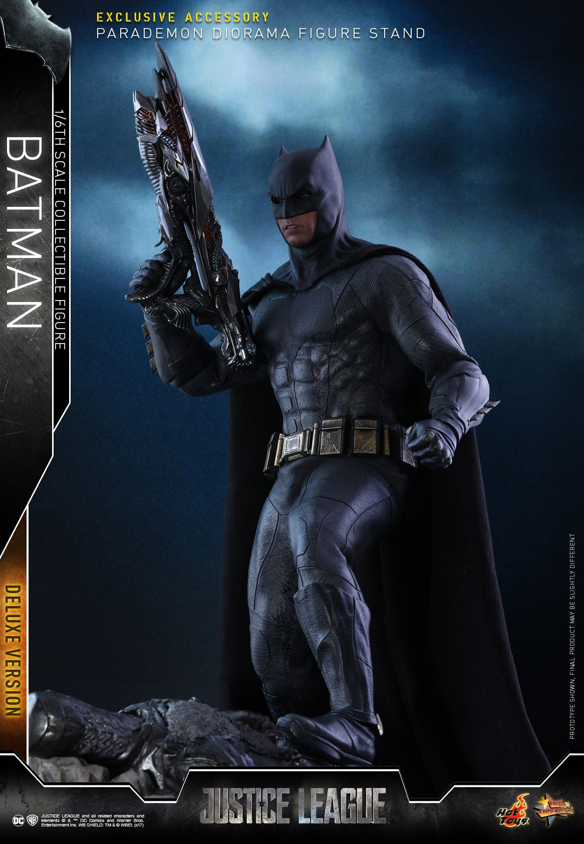 Hot-Toys-Deluxe-Batman-Justice-League-002