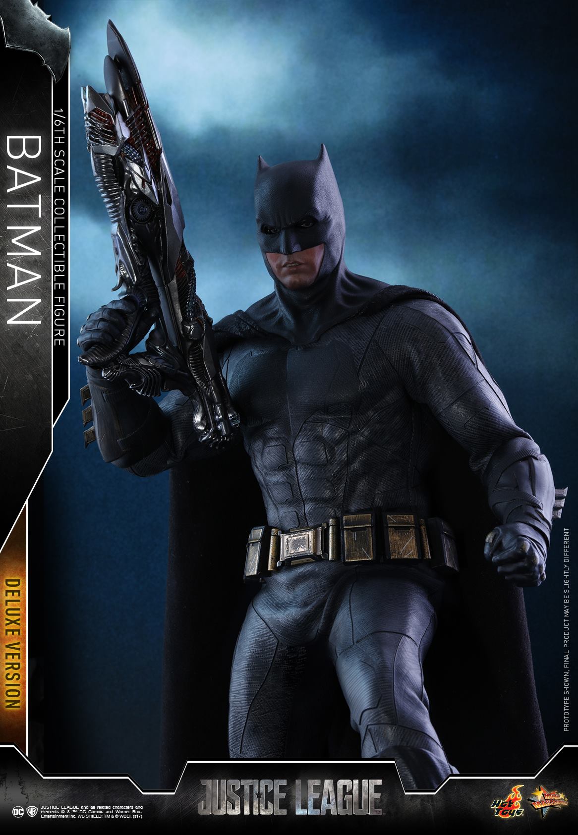 Hot-Toys-Deluxe-Batman-Justice-League-010