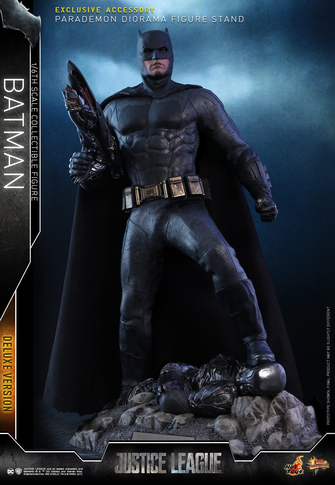 Hot-Toys-Deluxe-Batman-Justice-League-012