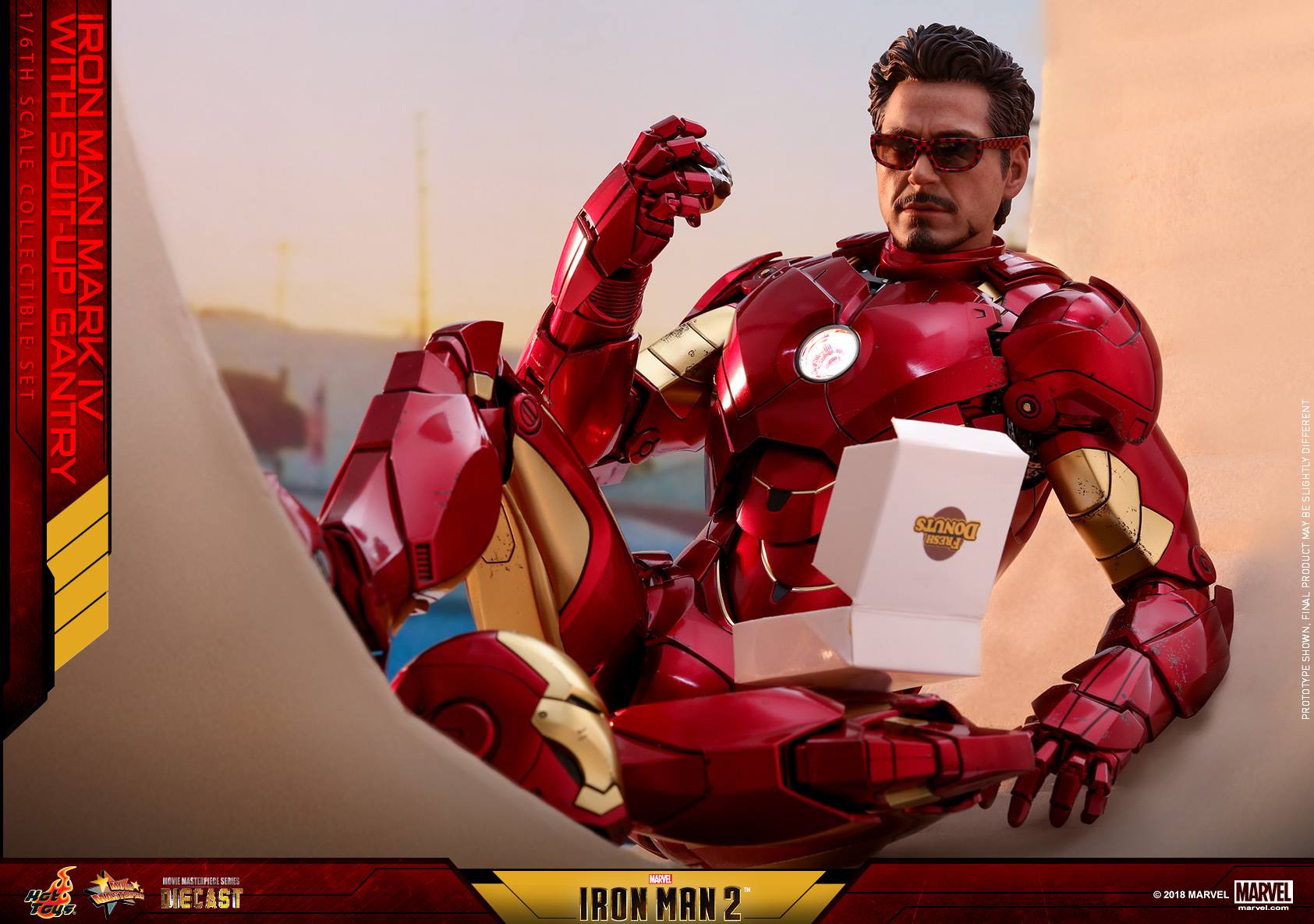 Hot-Toys-Iron-Man-MKIV-with-Gantry-015