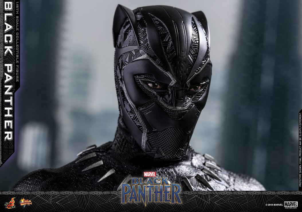 Hot-Toys-Black-Panther-2018-Figure-004
