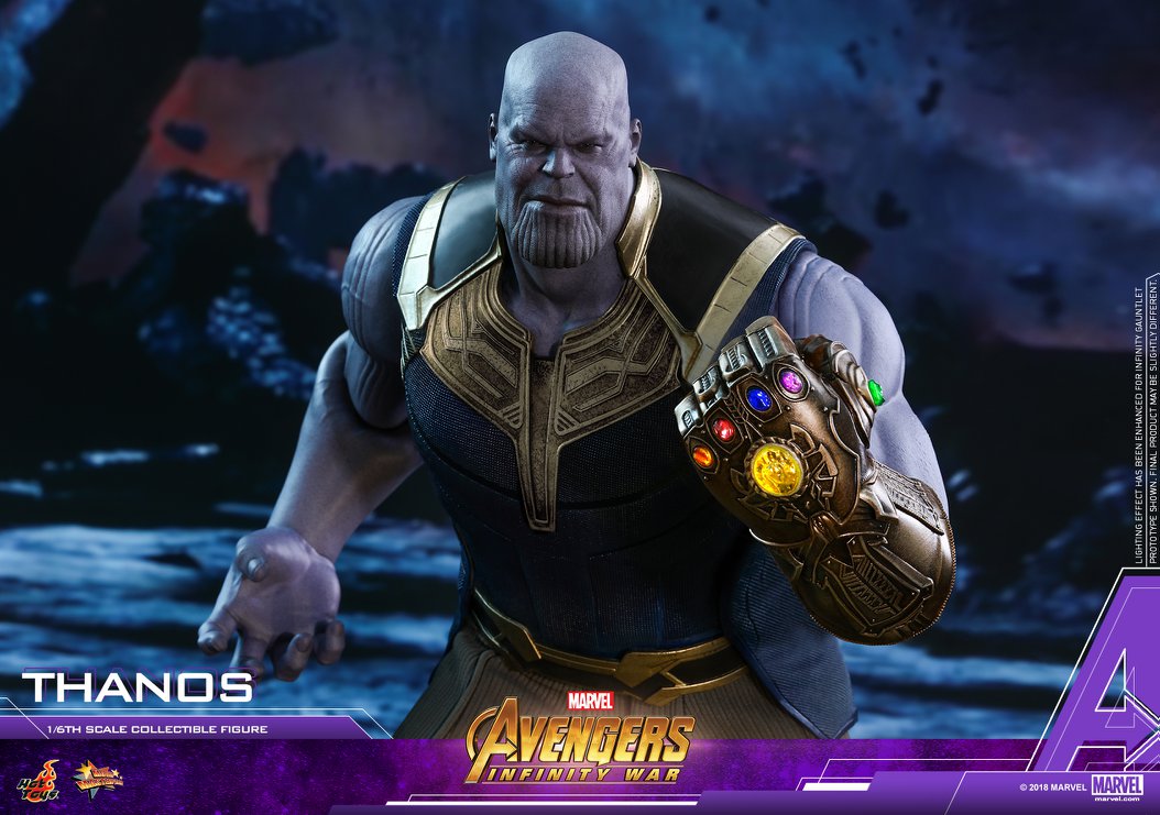 Thanos Hot Toys Avengers Figure