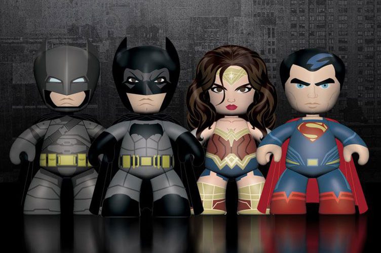 batman-vs-superman-mez-itz-mini-figures