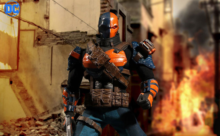 mezco-deathstroke-action-figure