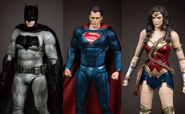 batman-vs-superman-action-figures-beast-kingdom